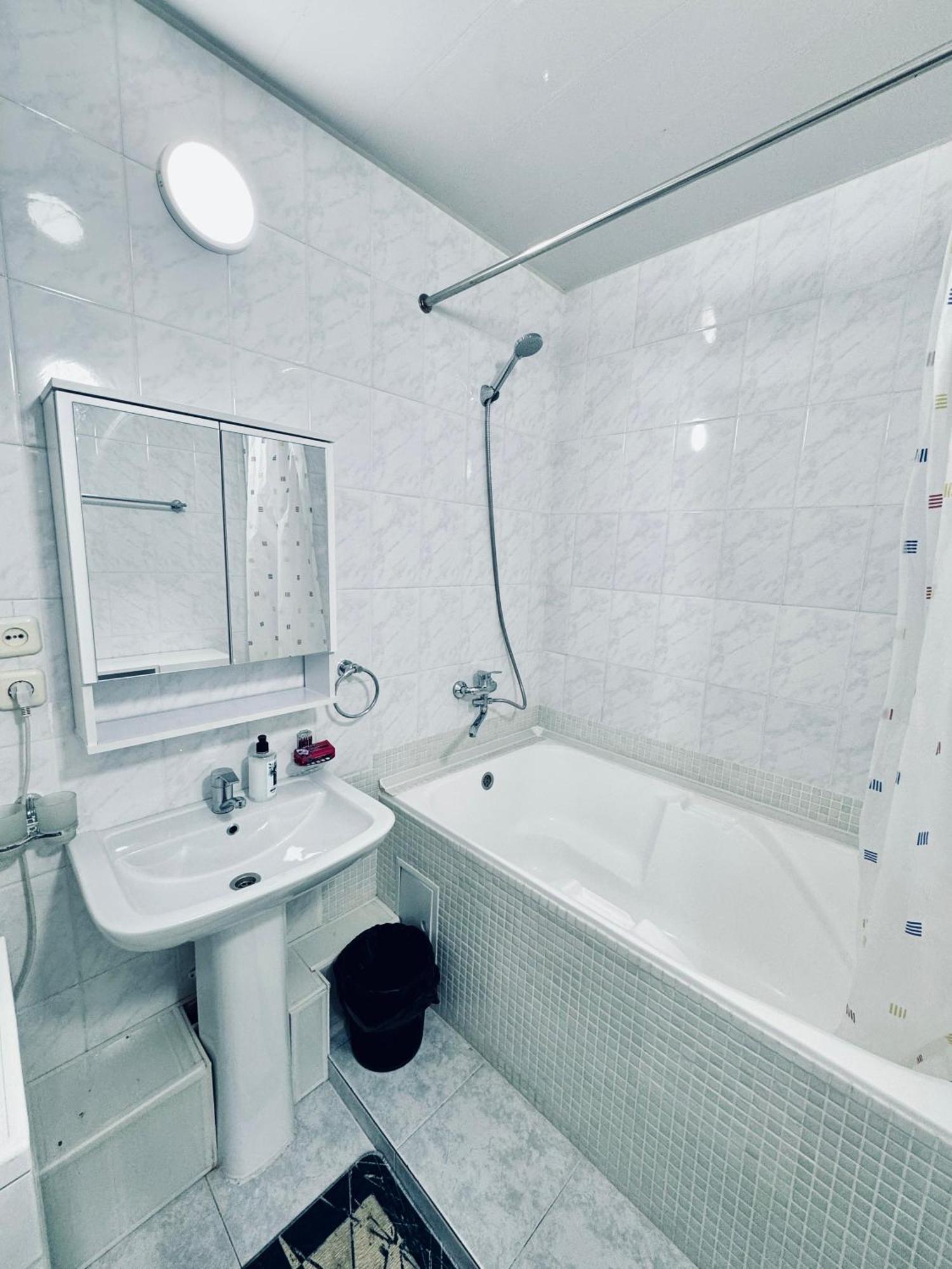 Classic Family Apart In The Center With 4 Rooms Tashkent Luaran gambar