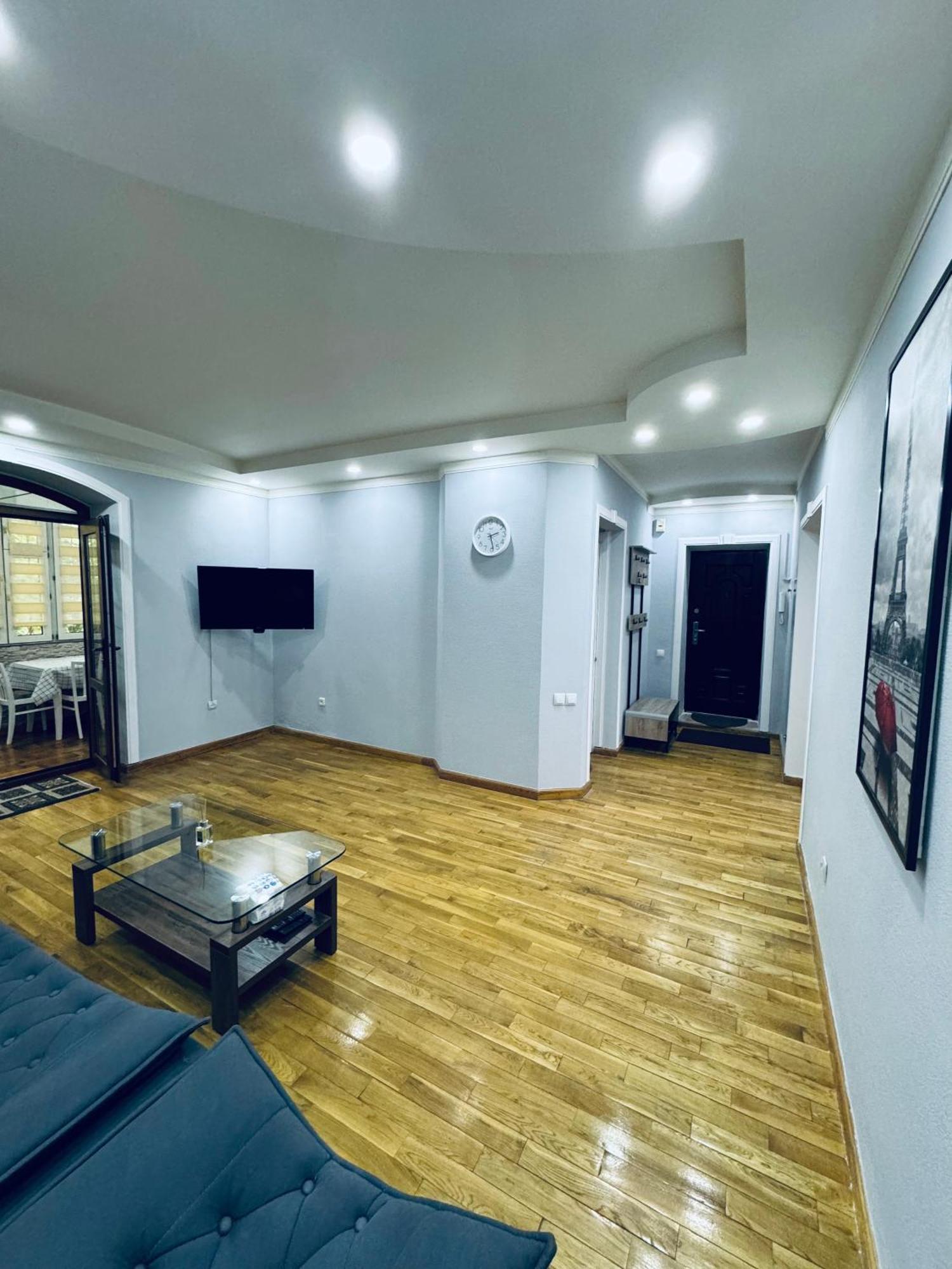Classic Family Apart In The Center With 4 Rooms Tashkent Luaran gambar