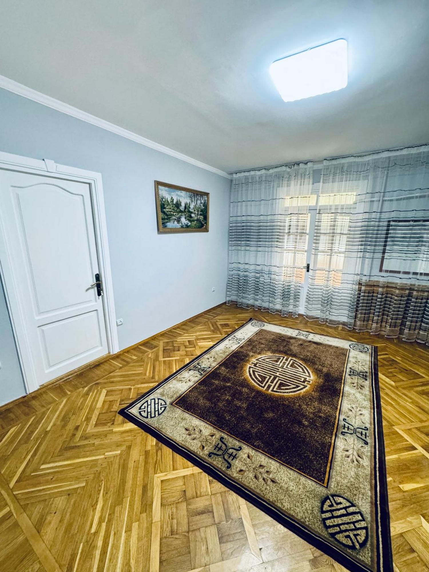 Classic Family Apart In The Center With 4 Rooms Tashkent Luaran gambar